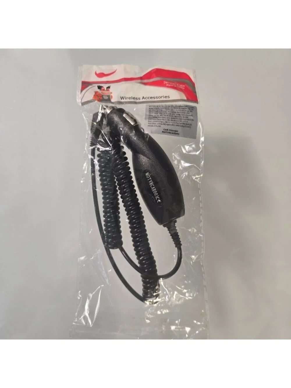 Car Charger MOTV8CAR001